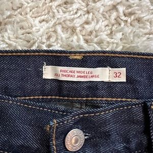 Levi’s Wide Leg Ribcage Denim Size 32